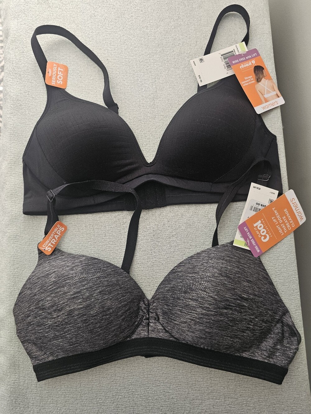 NWT Lot Of 2 WARNERS Play It Cool Womens Underwire Free With Lift Bras 32B